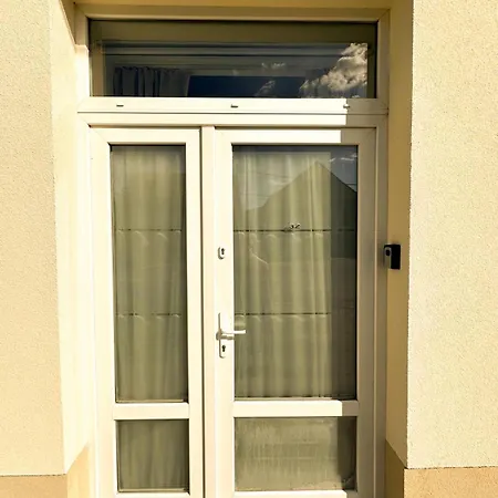 Vibe S32 Apartman *