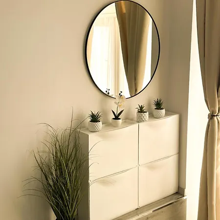 Vibe S32 Apartman * Szekesfehervar