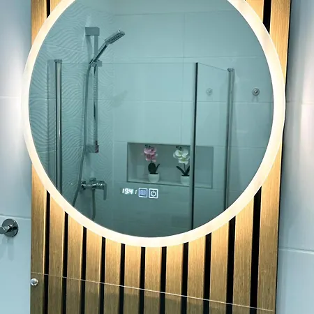 Vibe S32 Apartman,ac,free Parking *