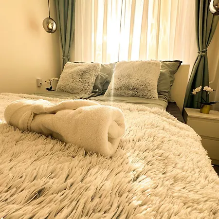 Vibe S32 Apartman,ac,free Parking Appartement Székesfehérvár