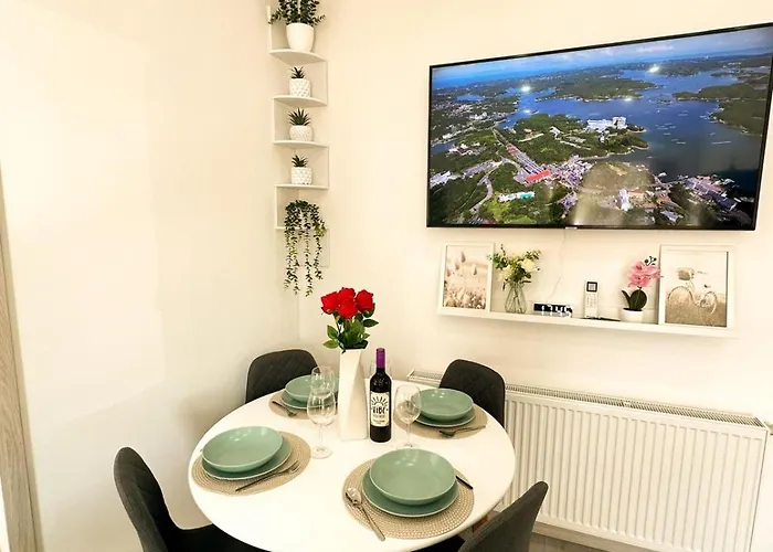 Vibe S32 Apartman,ac,free Parking Székesfehérvár