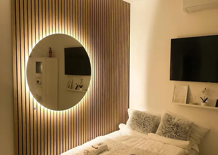 Vibe S32 Apartman,ac,free Parking Διαμέρισμα *
